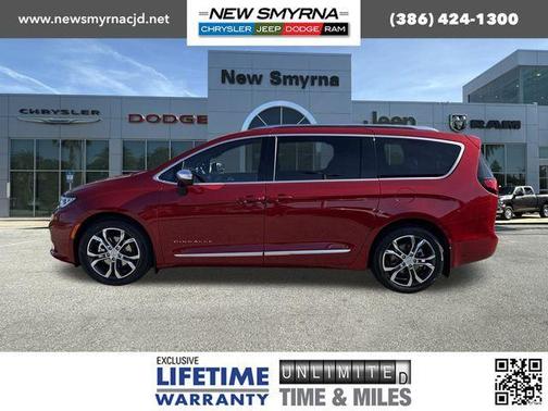 2026 Chrysler Pacifica Pinnacle