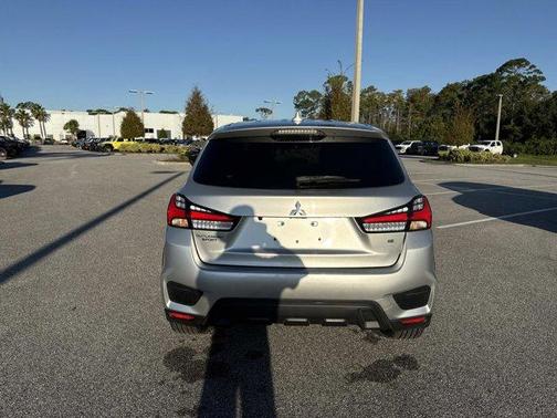 2022 Mitsubishi Outlander Sport 2.0 SE