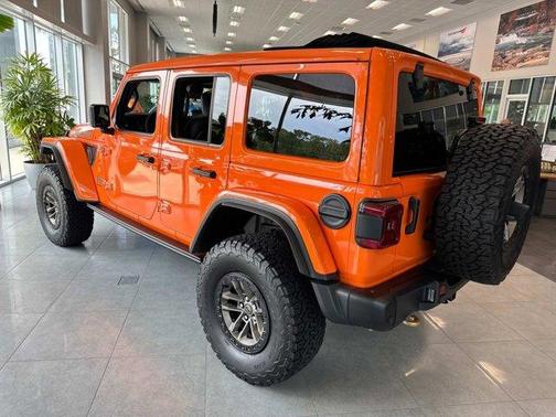 2025 Jeep Wrangler Rubicon 392