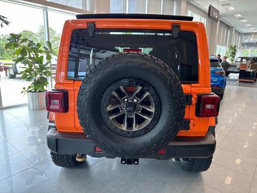 2025 Jeep Wrangler Rubicon 392