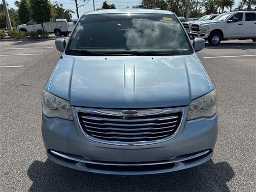 2013 Chrysler Town & Country Touring