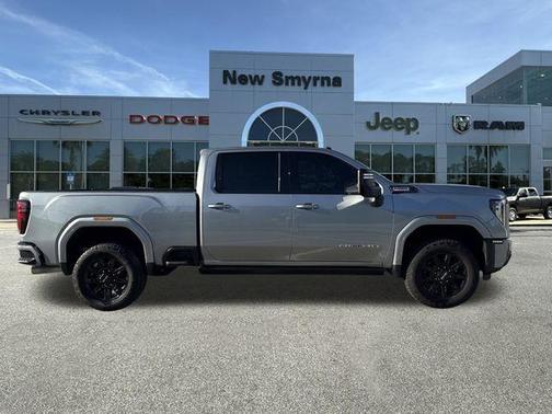 2024 GMC Sierra 2500 AT4