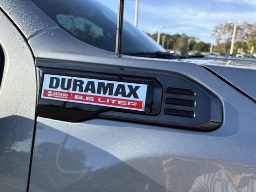 2024 GMC Sierra 2500 AT4