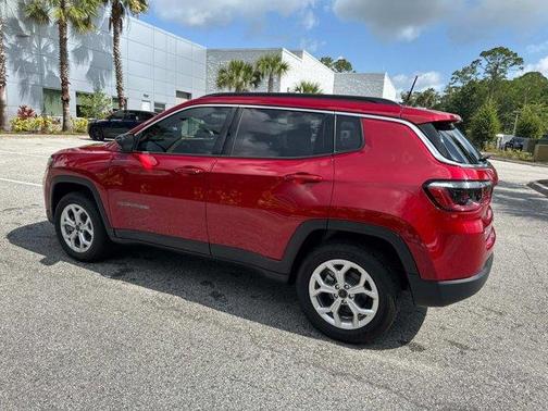 2025 Jeep Compass Latitude