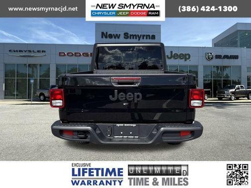 2025 Jeep Gladiator Sport