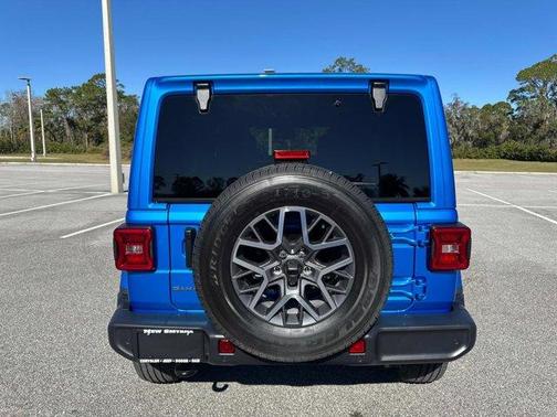 2025 Jeep Wrangler Sahara