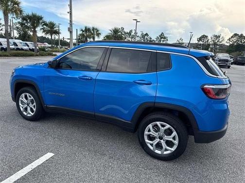 2025 Jeep Compass Latitude