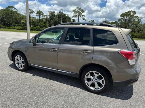 2017 Subaru Forester 2.5i Touring