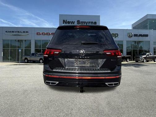 2022 Volkswagen Tiguan 2.0T SEL R-Line