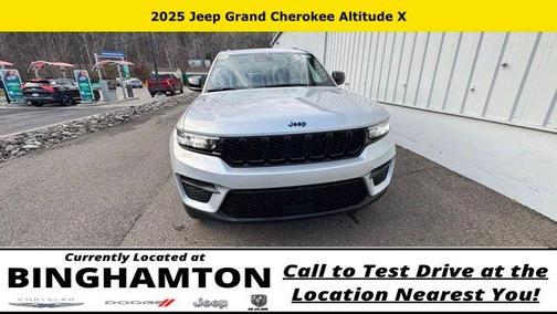 Silver Zynith 2025 Jeep Grand Cherokee Laredo