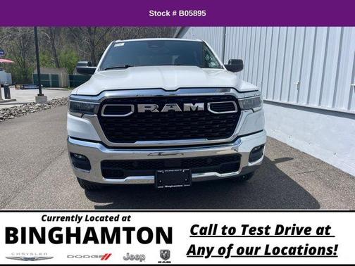Bright White Clearcoat 2025 RAM 1500 Big Horn/Lone Star