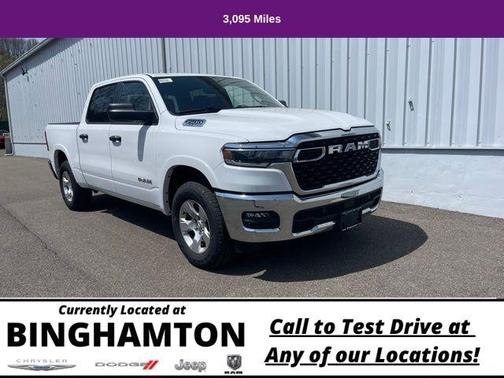 Bright White Clearcoat 2025 RAM 1500 Big Horn/Lone Star
