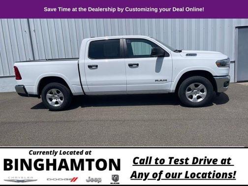 Bright White Clearcoat 2025 RAM 1500 Big Horn/Lone Star
