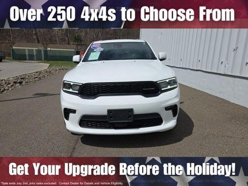 White Knuckle Clearcoat 2022 Dodge Durango GT
