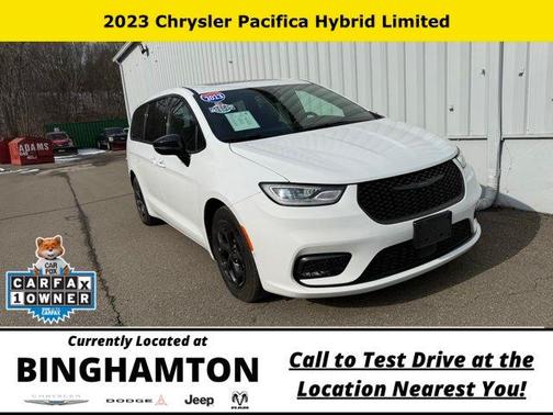 Bright White Clearcoat 2023 Chrysler Pacifica Hybrid Limited