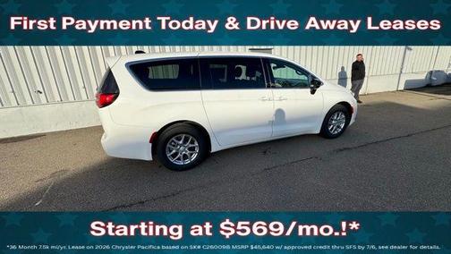 Bright White Clearcoat 2026 Chrysler Pacifica Select