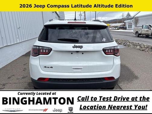 Bright White Clearcoat 2026 Jeep Compass Latitude