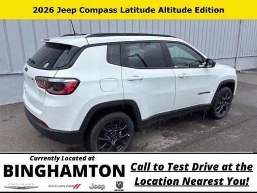 Bright White Clearcoat 2026 Jeep Compass Latitude