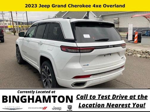 Bright White Clearcoat 2023 Jeep Grand Cherokee 4xe Overland
