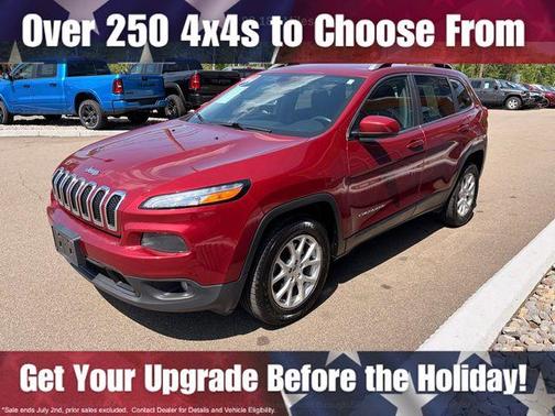 Deep Cherry Red Crystal Pearlcoat 2016 Jeep Cherokee Latitude