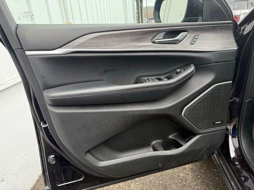 Ember Pearlcoat 2022 Jeep Grand Cherokee 4xe Base
