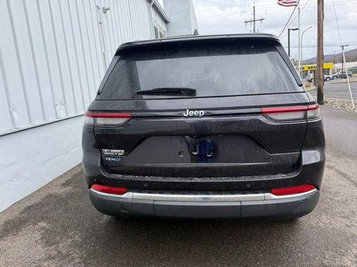 Ember Pearlcoat 2022 Jeep Grand Cherokee 4xe Base
