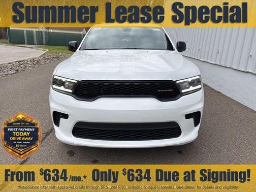 White Knuckle Clearcoat 2026 Dodge Durango GT