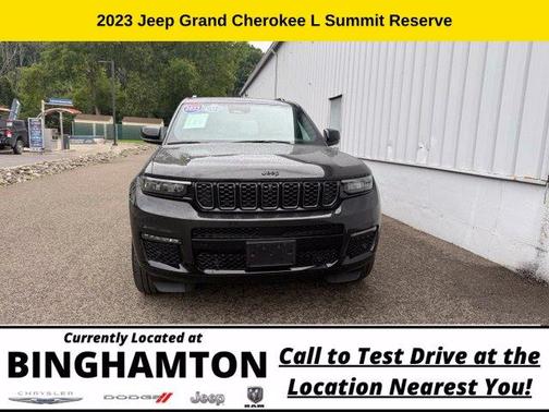 Rocky Mountain Pearlcoat 2023 Jeep Grand Cherokee L Summit