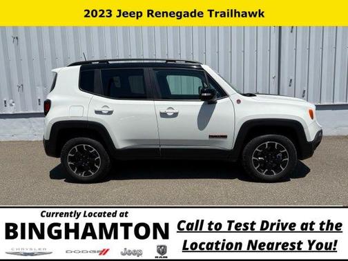 Alpine White Clearcoat 2023 Jeep Renegade Trailhawk