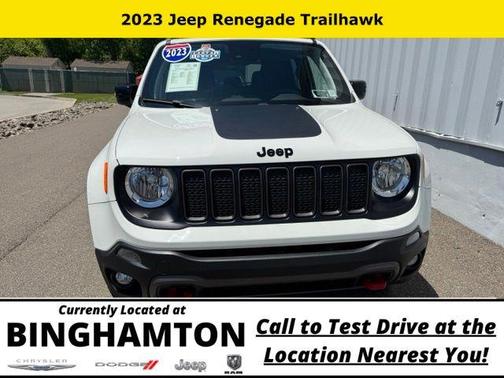 Alpine White Clearcoat 2023 Jeep Renegade Trailhawk