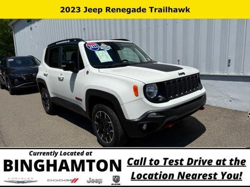 Alpine White Clearcoat 2023 Jeep Renegade Trailhawk