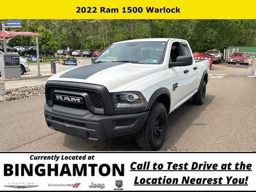 Bright White Clearcoat 2022 RAM 1500 Classic SLT