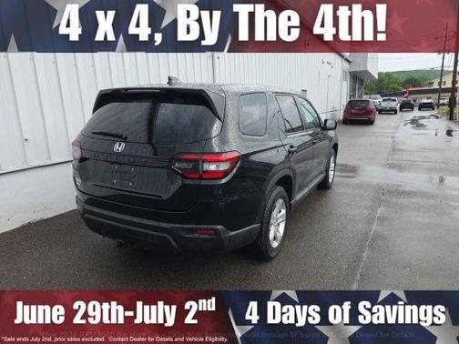 Black 2023 Honda Pilot LX