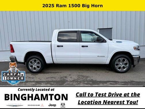 Bright White Clearcoat 2025 RAM 1500 Big Horn/Lone Star