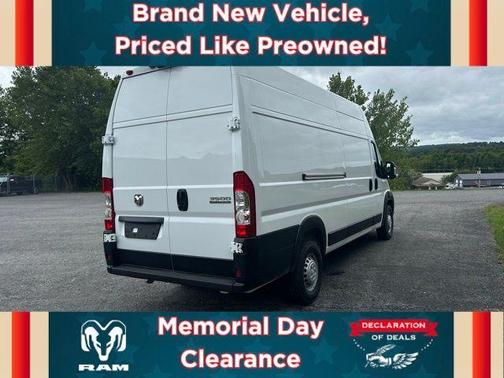 Bright White Clearcoat 2024 RAM ProMaster 3500 Base