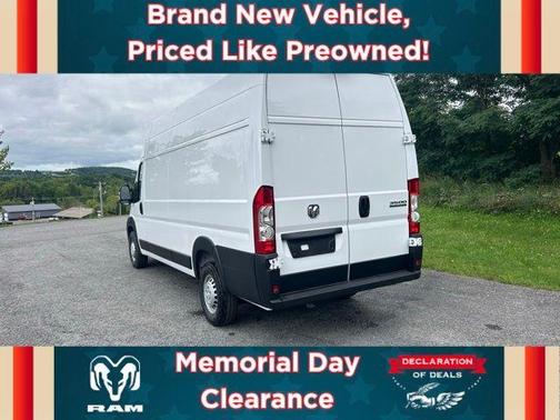 Bright White Clearcoat 2024 RAM ProMaster 3500 Base
