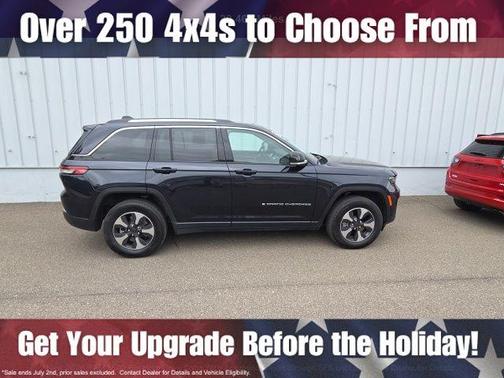 Midnight Sky 2024 Jeep Grand Cherokee 4xe Base