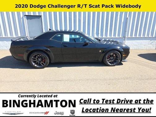 Pitch Black Clearcoat 2020 Dodge Challenger R/T Scat Pack