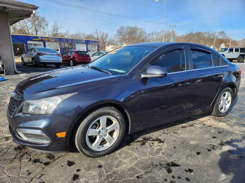 2015 Chevrolet Cruze 1LT