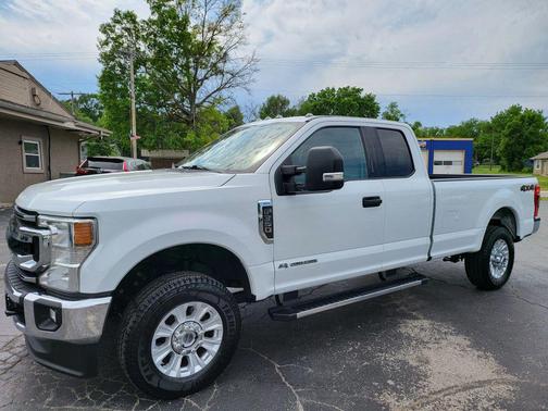 Oxford White 2021 Ford F-350 XLT