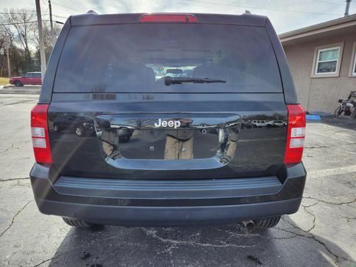 2017 Jeep Patriot Sport