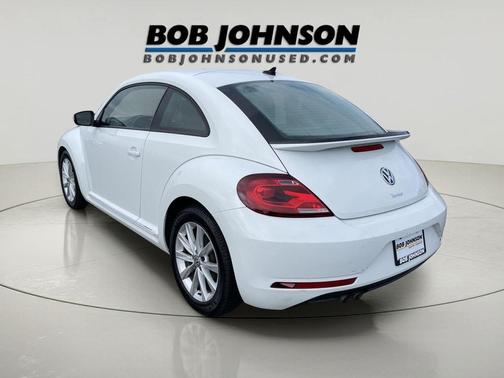 2018 Volkswagen Beetle 2.0T S