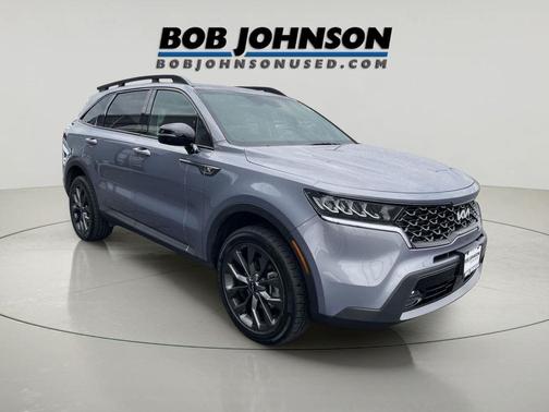 Everlasting Silver 2023 Kia Sorento EX
