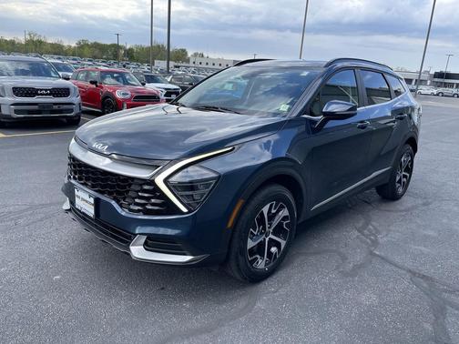 Vesta Blue 2024 Kia Sportage Hybrid EX