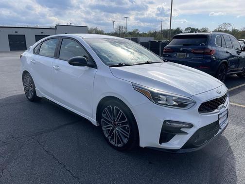 Snow White Pearl 2021 Kia Forte GT