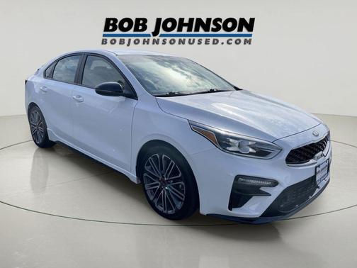 Snow White Pearl 2021 Kia Forte GT