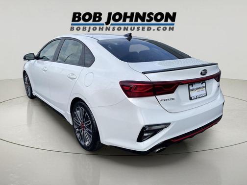 Snow White Pearl 2021 Kia Forte GT
