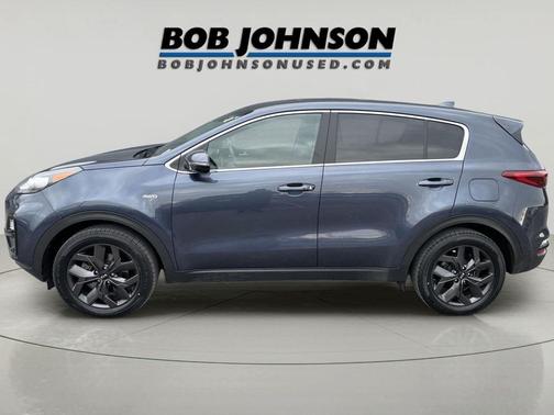 Pacific Blue 2022 Kia Sportage LX