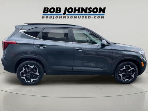 Gravity Gray 2024 Kia Seltos EX