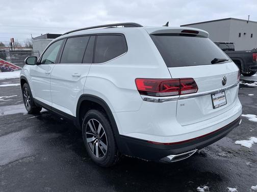 2023 Volkswagen Atlas 2.0T SE